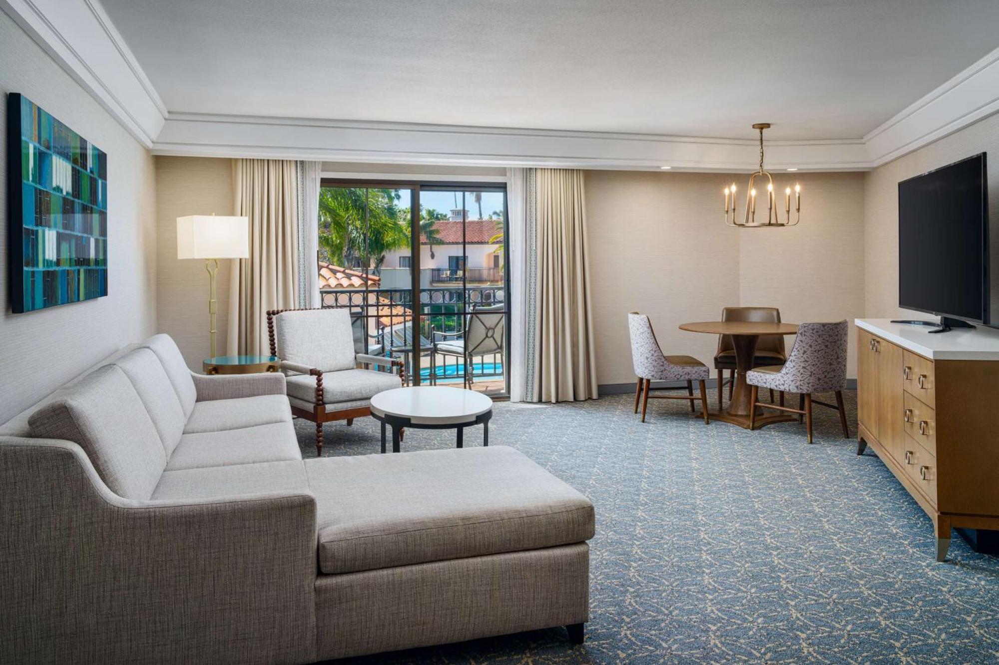 Hilton Santa Barbara Beachfront Resort Ngoại thất bức ảnh