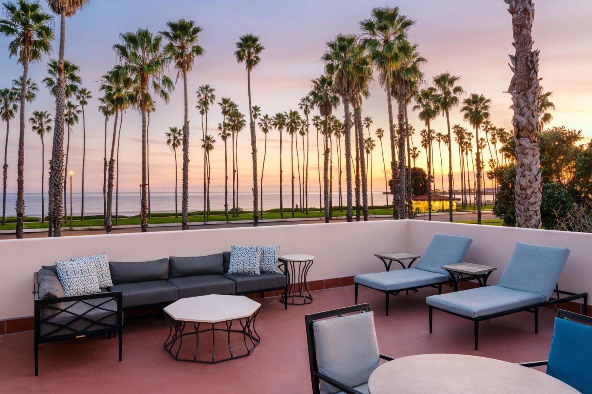 Hilton Santa Barbara Beachfront Resort Ngoại thất bức ảnh
