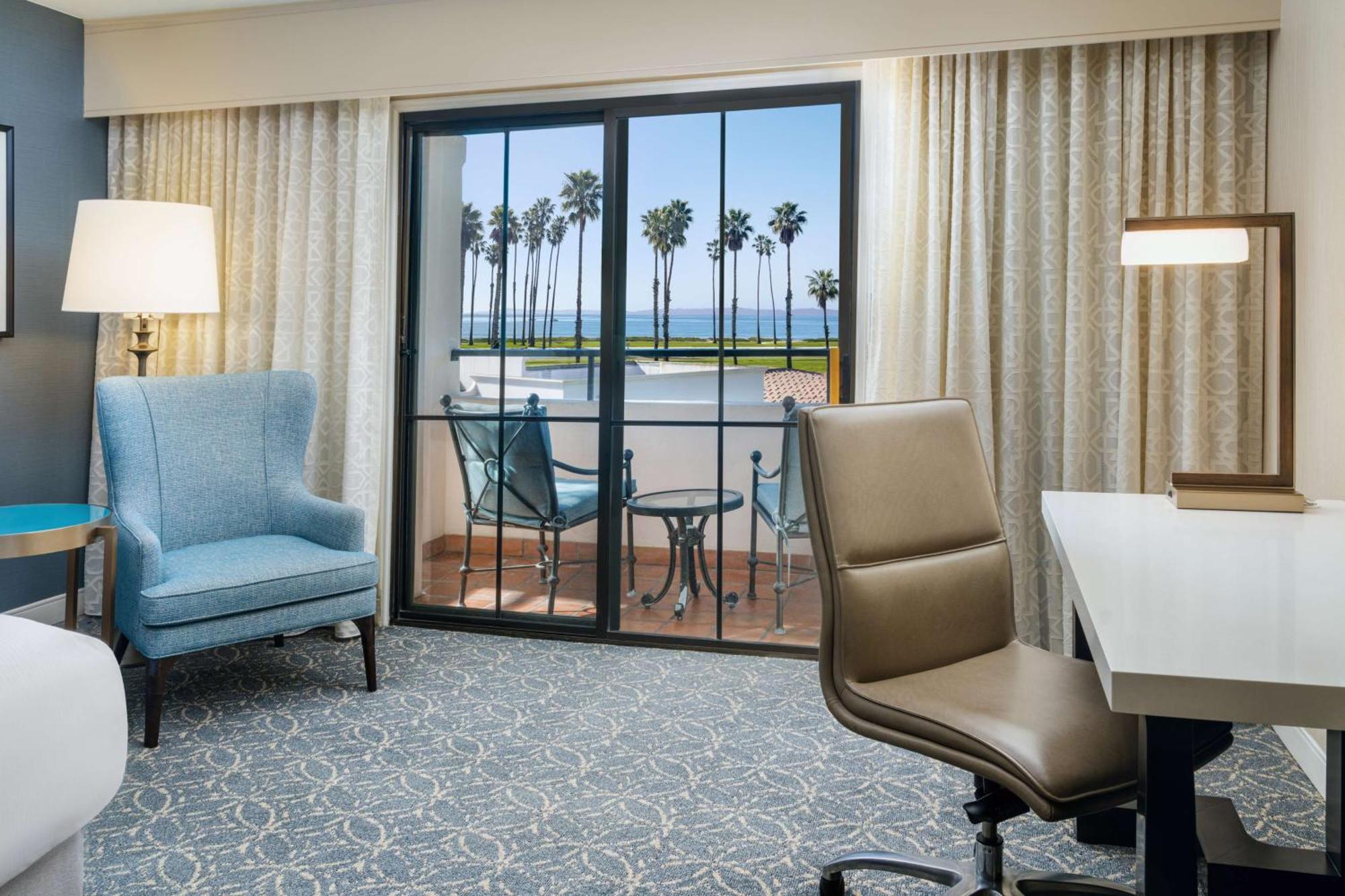 Hilton Santa Barbara Beachfront Resort Ngoại thất bức ảnh
